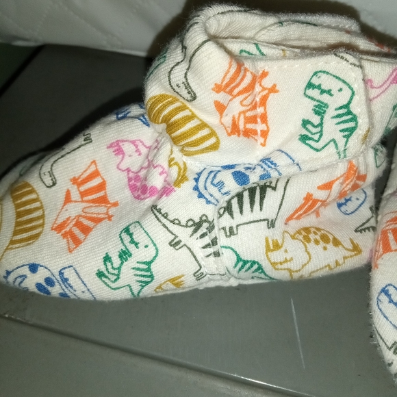 BOGO Free Old Navy Baby Slippers - Picture 2 of 3